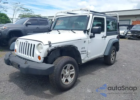 2013 Jeep Wrangler Sport z USA, uszkodzony, nr VIN 1C4AJWAG6DL626429